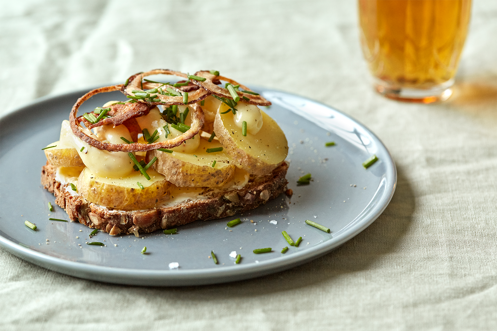 Danish open sandwith with potatoes