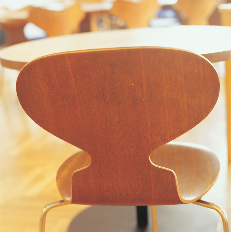 Arne-Jacobsen-The- Ant