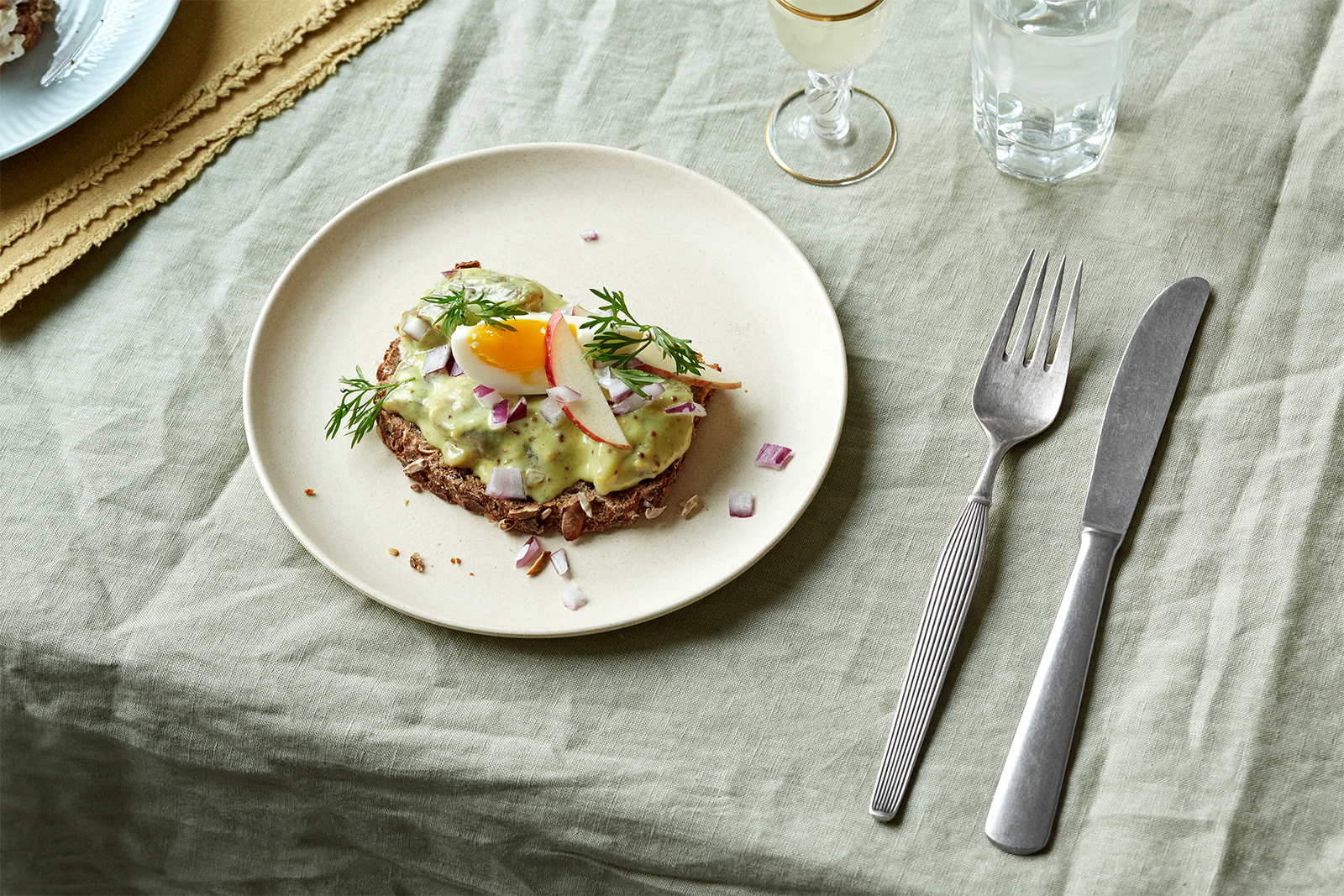 Herring in curry sauce